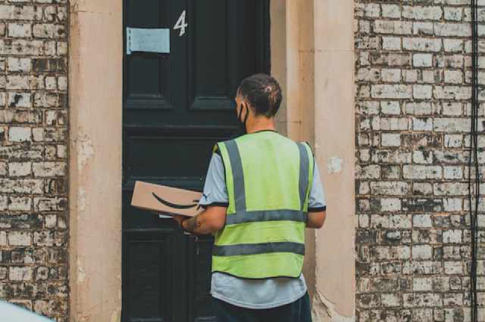 Does the UK Delivery Network Really Deliver a Great Customer Experience Does the UK Delivery Network Really Deliver a Great Customer Experience