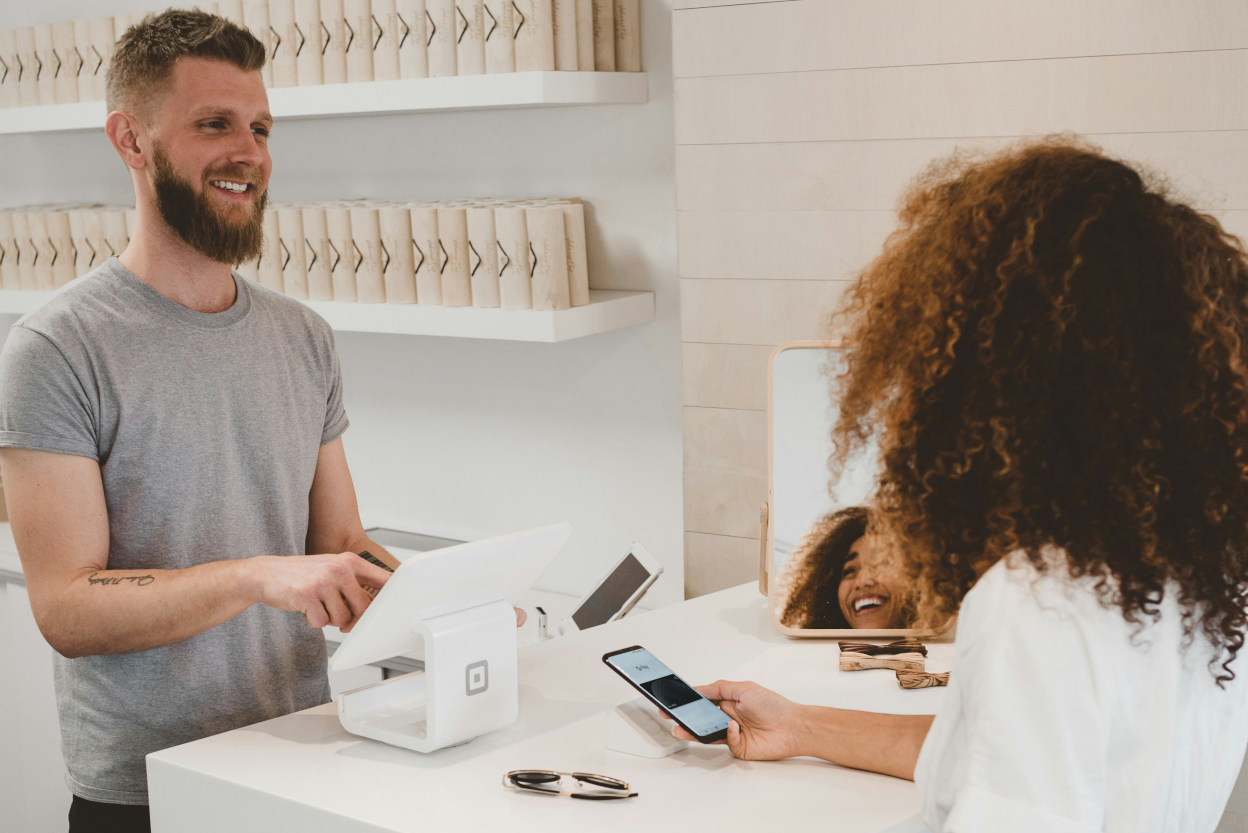 Mystery Shopping: What It Does, What It Doesn’t Do & When to Use